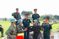 Phát huy truyền thống 60 năm, xây dựng sư đoàn vững mạnh toàn diện 'mẫu mực, tiêu biểu'