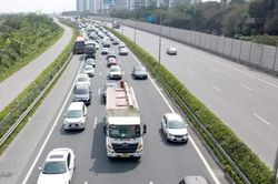 Sẽ hoàn thiện quy định pháp luật về ô tô thông minh
