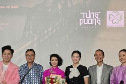 Nhạc sĩ Nhuận Phú ra mắt MV 'Mẹ hiền dấu yêu' và 'Hà Nội đêm giao mùa'