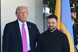 Ông Zelensky tuyên bố sẵn sàng đàm phán với Nga 'dưới mọi hình thức', ông Trump nói gì?