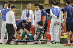 Tin nóng bóng đá Việt hôm nay 21/10: U22 Việt Nam tự tin cạnh tranh HCV SEA Games; Bùi Tiến Dũng chấn thương nặng