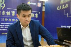 'Người ngoài hành tinh' trên bàn cờ viết tâm thư sau bê bối mua bán độ