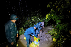 Lực lượng vũ trang tỉnh Tây Ninh thực hiện các biện pháp ứng phó mưa lũ
