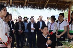 Đặc sắc Lễ hội Kin lẩu khẩu mẩu của người Thái trắng
