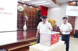 EVNSPC đóng góp gần 10 tỷ đồng ủng hộ đồng bào khắc phục hậu quả bão lũ và nhân dân Cu Ba