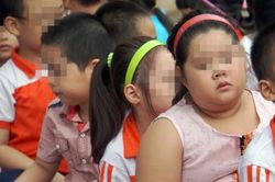 Nghịch lý dinh dưỡng học đường: Trẻ suy dinh dưỡng và béo phì cùng tồn tại trong một lớp học