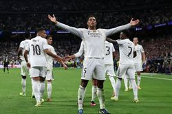 Bellingham sắm vai người hùng, Real Madrid thắng tối thiểu Juventus