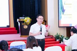 Nghệ An tập huấn công tác tổ chức chính quyền địa phương hai cấp cho cán bộ, công chức cấp xã