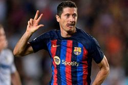 Lewandowski được Al Nassr, Atletico, Milan săn đón