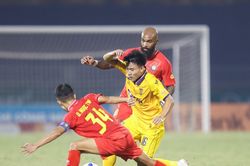 Sông Lam Nghệ An tính nước tấn công để hạ Đông Á Thanh Hóa