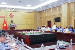 Đoàn Giám sát HĐND tỉnh làm việc với UBND tỉnh về công tác giảm nghèo