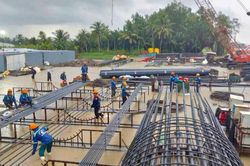 ĐBSCL: Lũ kết hợp triều cường gây lở đê, ngập nặng nhiều nơi