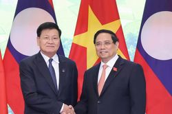 Việt Nam trước sau như một, dành ưu tiên cao nhất cho quan hệ đặc biệt với Lào