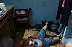 Quảng Ngãi: Chồng đến nhà trọ chém vợ cũ và 1 người khác trọng thương