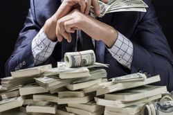 Tự doanh mua ròng 1.000 tỷ, gom nhiều cổ phiếu chứng khoán