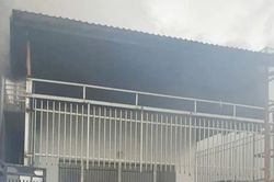 Kịp thời dập tắt vụ cháy nhà do chập điện