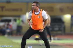 Harry Kewell 'mở khóa' chiến thắng cho Hà Nội FC