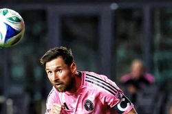 Messi ghi bàn và xác lập cột mốc đặc biệt, Inter Miami rộng cửa đi tiếp