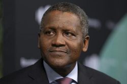 Aliko Dangote trở thành tỷ phú da màu đầu tiên sở hữu 30 tỷ USD