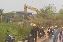 Lâm Đồng: Sạt lở nghiêm trọng trên đèo Đại Ninh, giao thông tê liệt