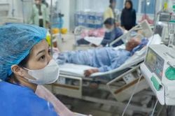 Giá thuốc ung thư tăng 10 lần, có loại lên tới hơn chục tỷ/năm