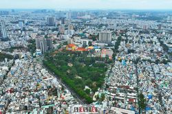 TP.HCM: Hoàn thành biểu tượng phòng chống dịch COVID-19 trước Tết Nguyên đán 2026