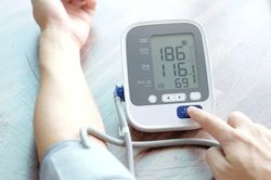 Nhận diện 6 yếu tố nguy cơ làm tăng khả năng đột quỵ, để phòng ngừa sớm
