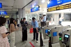 Từ ngày 1-11, tuyến Metro số 1 ngừng bán vé giấy chứa mã QR