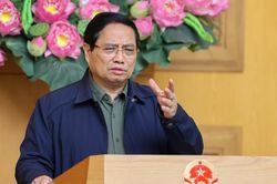 Mưa lũ kỷ lục ở miền Trung: Thủ tướng yêu cầu khẩn trương tiếp tế cho người dân vùng cô lập