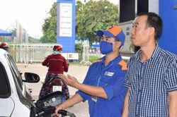Giá xăng ngày mai có thể tăng mạnh