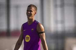 Barcelona đón Dani Olmo trở lại tập, cân nhắc Elche