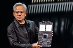 Nvidia trở thành công ty đầu tiên trên thế giới đạt mốc vốn hóa 5 nghìn tỷ USD