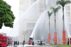 Hải Phòng huy động hơn 1.000 người diễn tập chữa cháy và cứu nạn cứu hộ