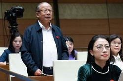 Tăng lương cán bộ, công chức, viên chức là bắt buộc; tiền lương phải từ 15 triệu đồng/1 tháng trở lên
