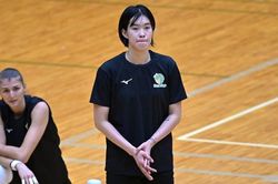Thanh Thúy nghỉ thi đấu bất ngờ, đội nhà không thể tiếp tục tạo cú sốc tại giải bóng chuyền Nhật Bản