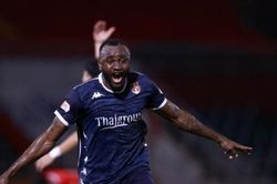 Hải Phòng dẫn đầu sân nhà V-League, ghi 12 bàn tại Lạch Tray