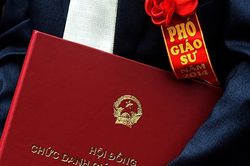 900 ứng viên đạt chuẩn chức danh giáo sư, phó giáo sư năm 2025