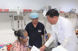 Bộ Y tế yêu cầu bệnh viện bảo đảm điện, nước, oxy cho bệnh nhân