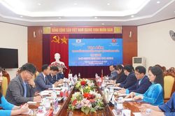 Tăng cường hợp tác giữa Liên đoàn Công đoàn Hàn Quốc khu vực tỉnh Gyeonggi và Công đoàn Nghệ An