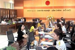 Kiến nghị có chế độ bổ sung thu nhập cho cán bộ thuế như cán bộ thanh tra
