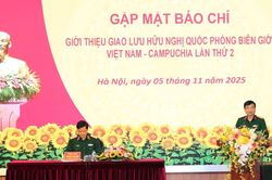 Giao lưu hữu nghị Quốc phòng Việt Nam - Campuchia: Góp phần củng cố lòng tin của người dân khu vực biên giới