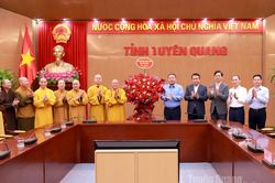 Chủ tịch UBND tỉnh Phan Huy Ngọc tiếp Thường trực Ban trị sự Giáo hội Phật giáo tỉnh Tuyên Quang