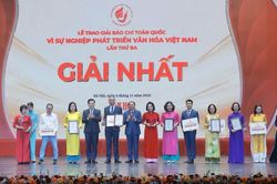 Vinh danh 95 tác phẩm báo chí 'Vì sự nghiệp phát triển Văn hóa Việt Nam' lần 3 năm 2025