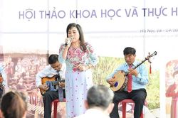 Khai thác du lịch có làm đờn ca giảm chất 'tài tử'?