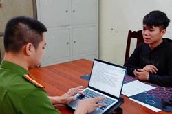 Bắt giữ đối tượng cướp tài sản cửa hàng Thế giới di động tại Phú Thọ