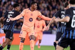 Rashford mờ nhạt trong trận Barcelona 3-3 Club Brugge