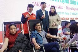 Trên 460 tình nguyện viên đăng ký hiến máu tình nguyện