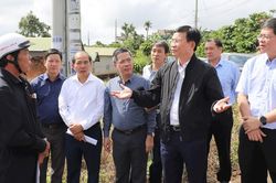 Chủ tịch UBND tỉnh Lâm Đồng Hồ Văn Mười kiểm tra tiến độ 2 dự án cao tốc phía Nam