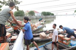 Khắc phục bão số 13: Đà Nẵng tập trung hỗ trợ các gia đình bị thiệt hại nặng