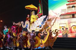 Khai mạc Festival Thăng Long - Hà Nội 2025: Giá trị văn hóa truyền thống kết nối với thời đại số